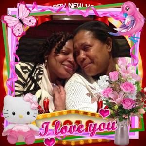 Meet your Posher, Denise